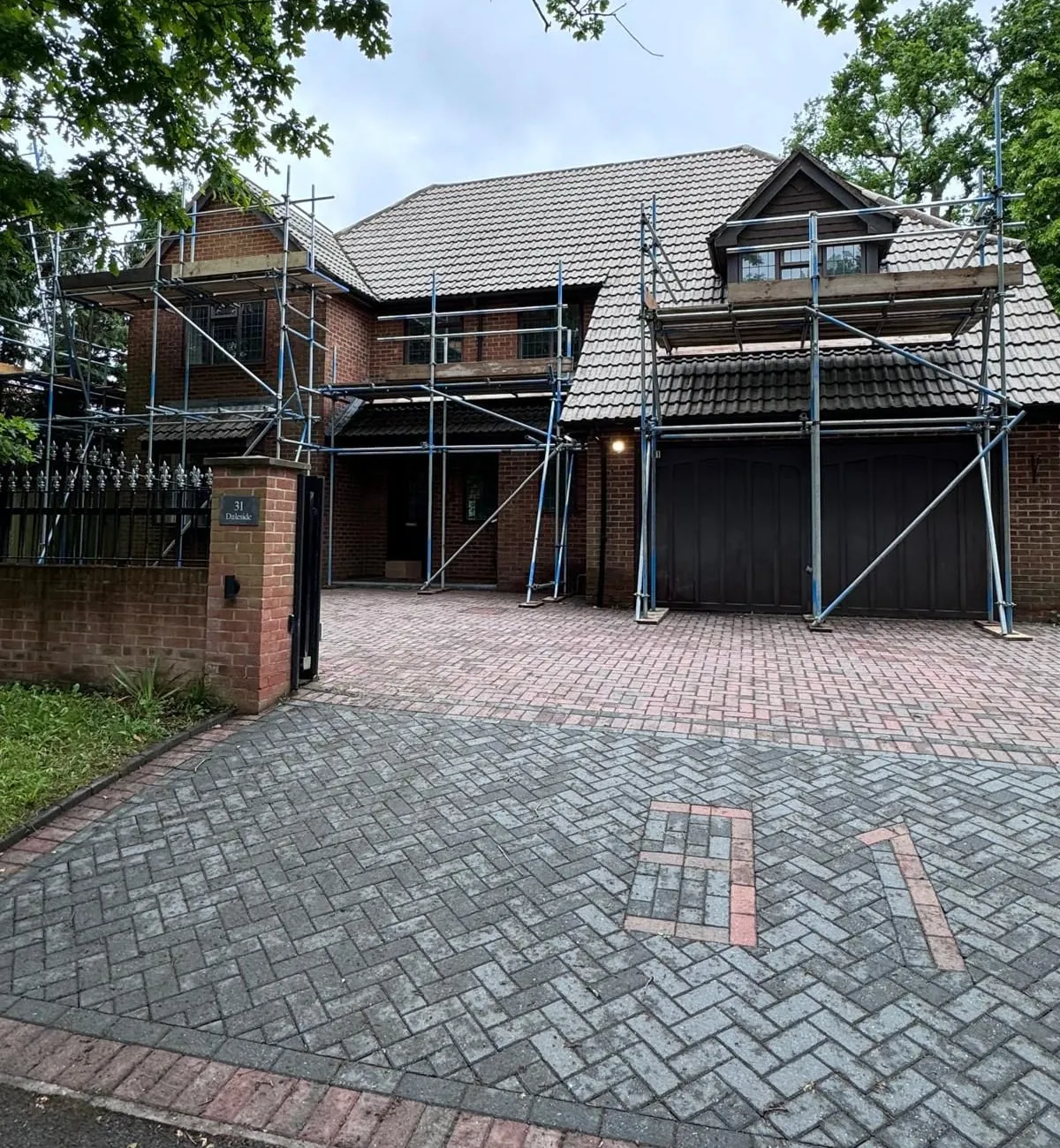 Scaffolding by Alpine in the London area